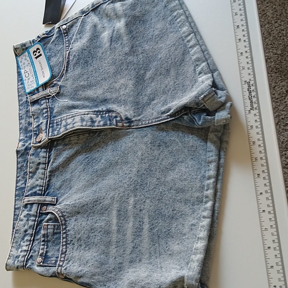 Misses shorts